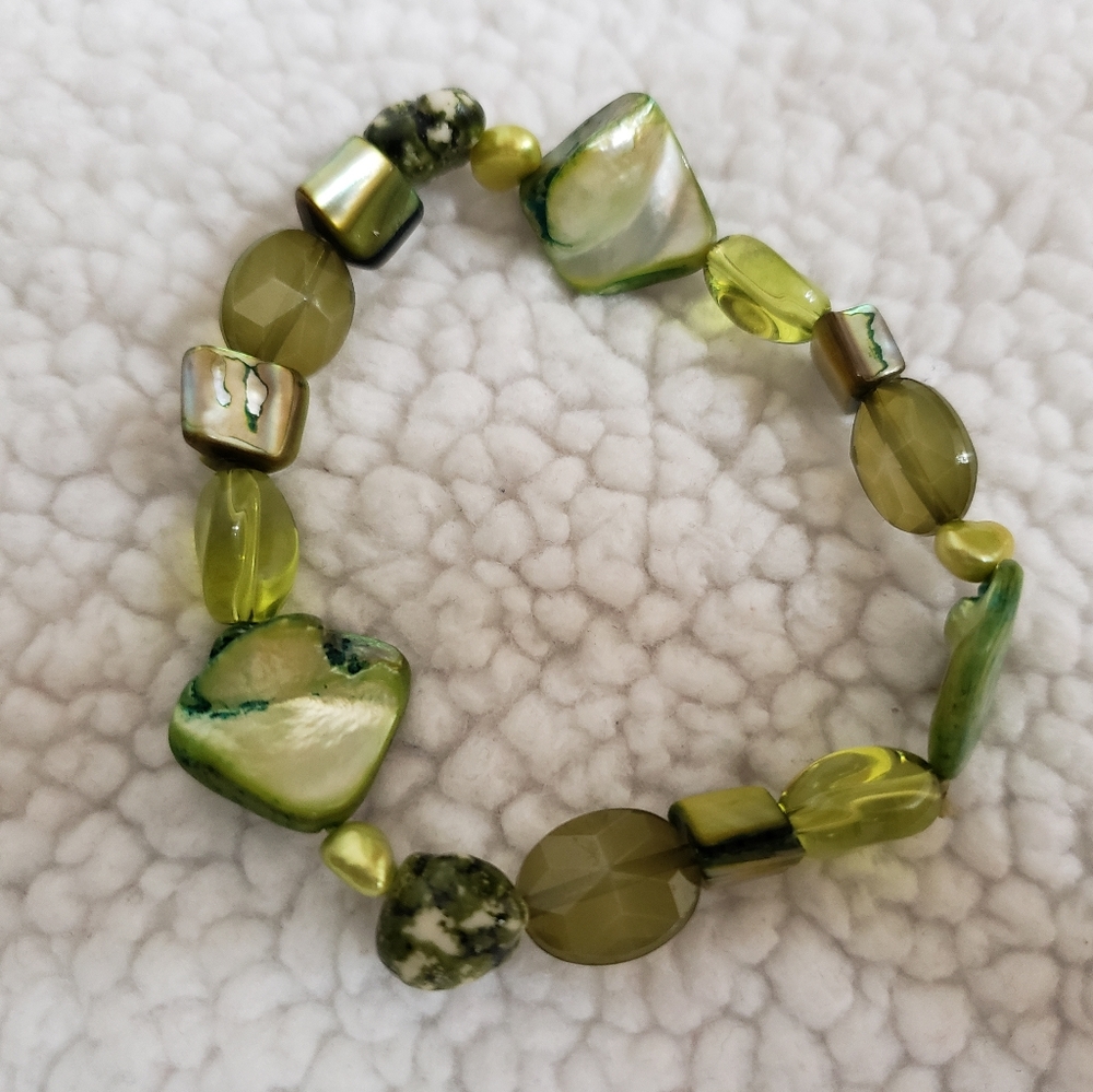 Bracelet